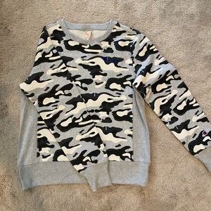 *NEW* Champion Camo Crew Sweatshirt